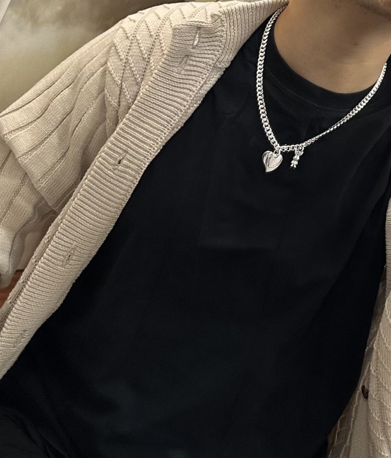 T*f*ny earrings